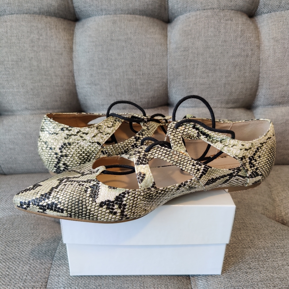 TOPSHOP Python Lace-up Flats - Picture 3 of 6